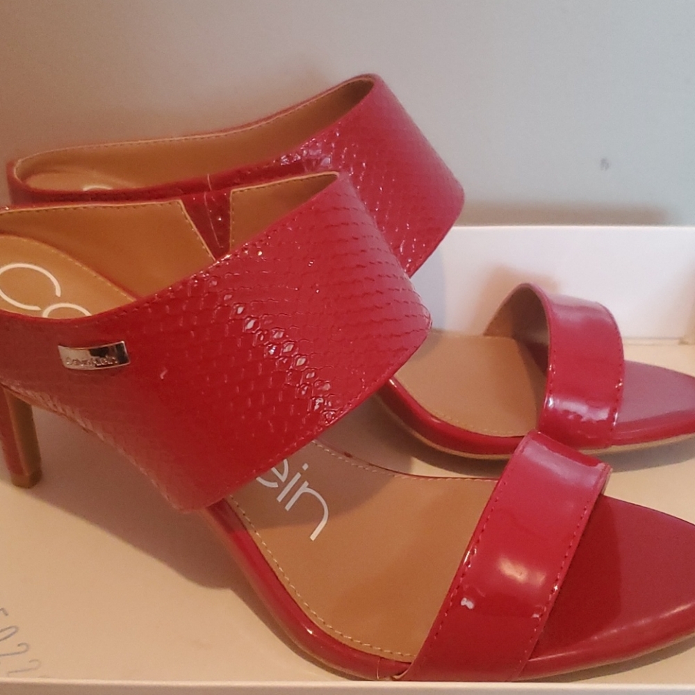 Sandals / Mule